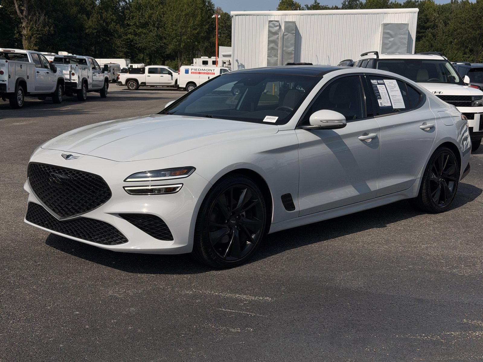 Used 2023 Genesis G70 2.0T w/ Sport Prestige Package RWD image 7