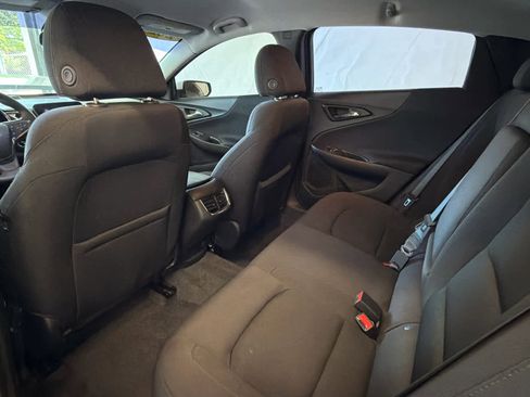 Used 2021 Chevrolet Malibu LT FWD image 18