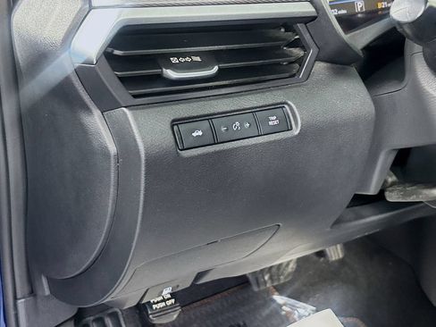 Used 2024 Nissan Altima 2.5 SR FWD image 10