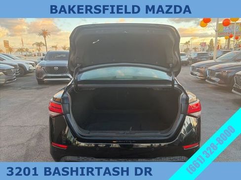 Used 2023 Nissan Sentra SV w/ SV Premium Package image 11