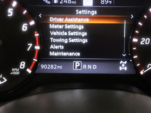 Used 2022 Nissan Titan PRO-4X w/ Pro-4x Convenience Package image 44