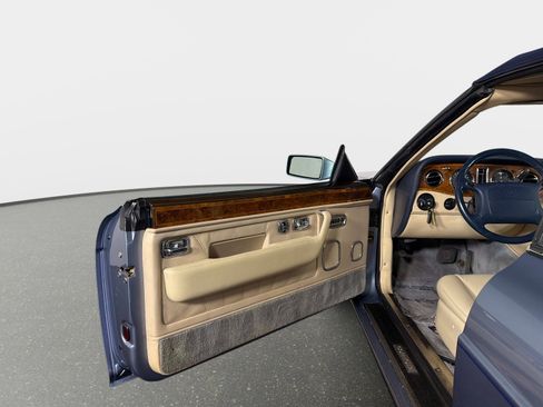 Used 2000 Rolls-Royce Corniche RWD image 27