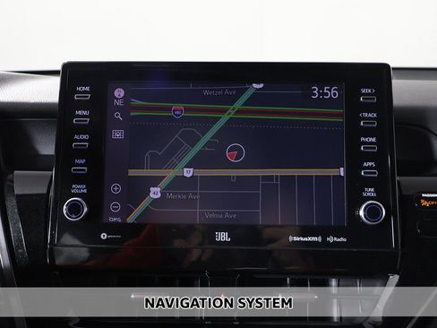 Used 2021 Toyota Camry XLE w/ Navigation Upgrade Package image 3