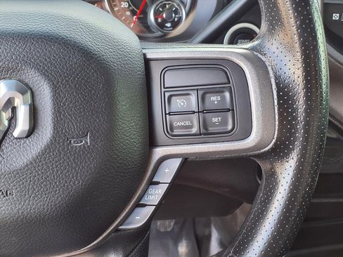 Used 2022 RAM 3500 Tradesman w/ Chrome Appearance Group image 33