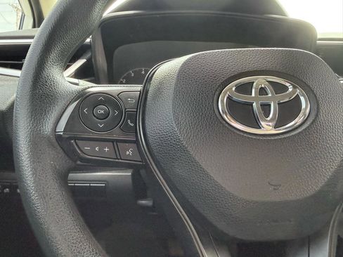 Used 2023 Toyota Corolla LE w/ LE Convenience Package image 20