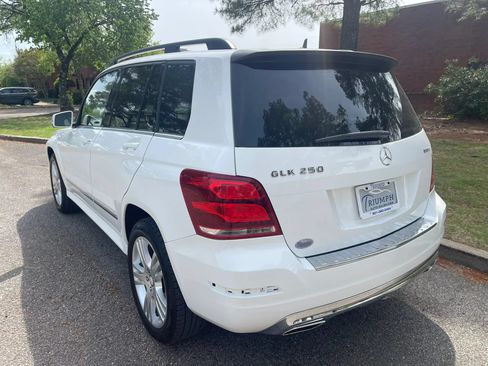 Used 2014 Mercedes-Benz GLK 250 BlueTEC 4MATIC image 3