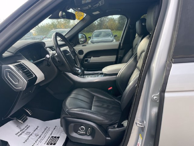 Used 2016 Land Rover Range Rover Sport Supercharged AWD/4WD image 19