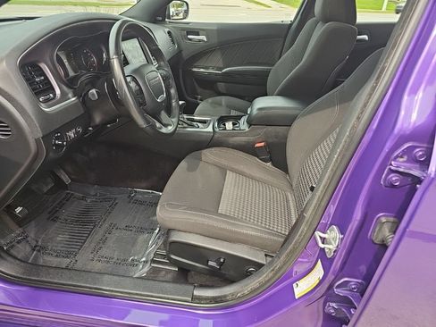 Certified 2018 Dodge Charger GT w/ Blacktop Package AWD/4WD image 19