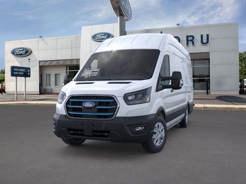 New 2026 Ford E-Transit Base image 2