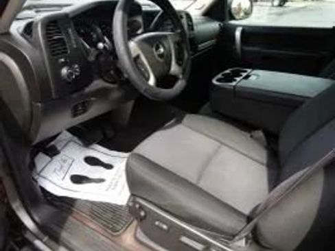 Used 2013 Chevrolet Silverado 1500 LT w/ All-Star Edition AWD/4WD image 13