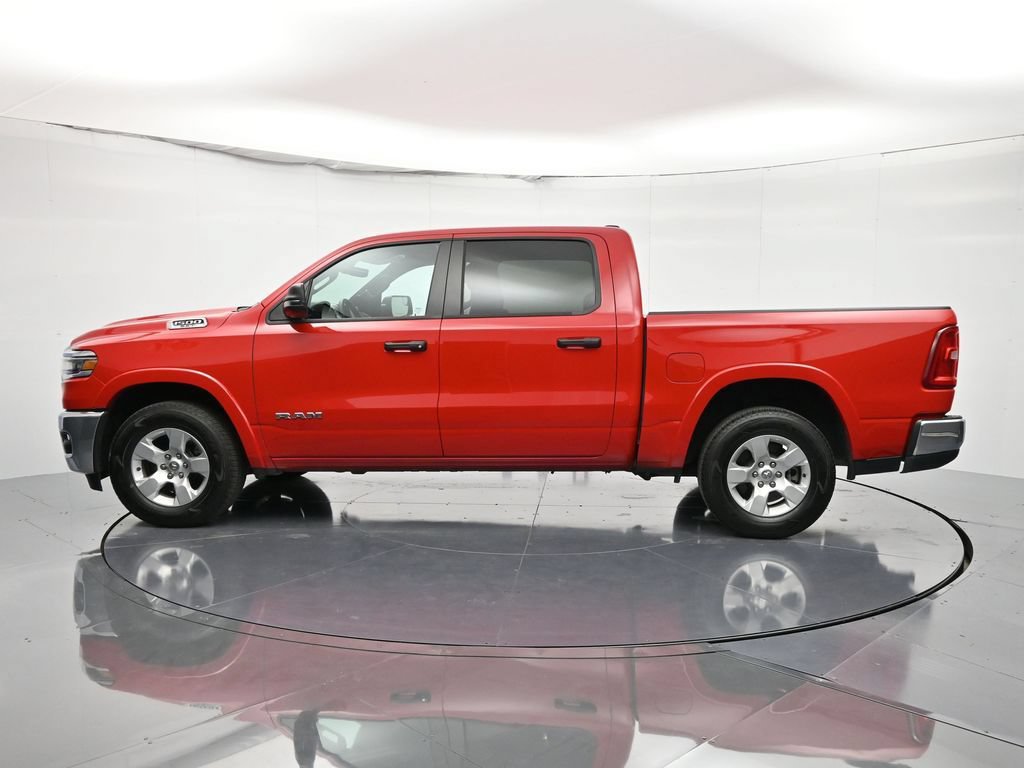 Used 2025 RAM 1500 Big Horn AWD/4WD image 8