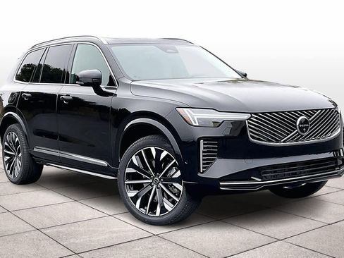 New 2026 Volvo XC90 B5 Plus image 2