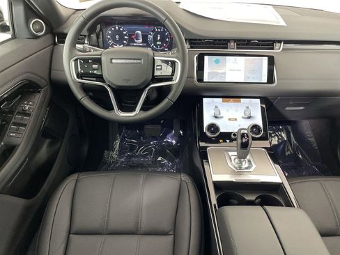 Used 2022 Land Rover Range Rover Evoque SE image 11