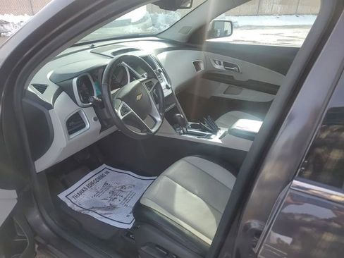 Used 2016 Chevrolet Equinox LTZ w/ Enhanced Convenience Package image 13