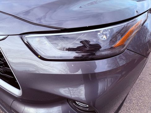 Used 2023 Toyota Highlander LE image 16