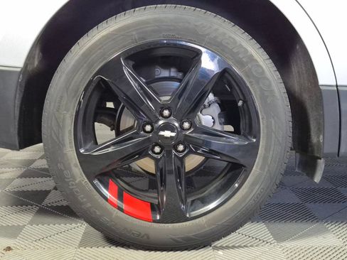 Used 2019 Chevrolet Equinox LT FWD image 28