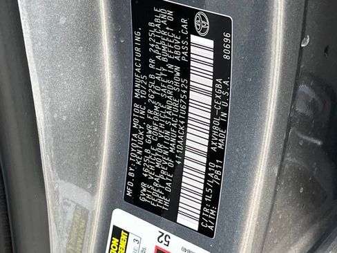 Used 2026 Toyota Camry XLE FWD image 33