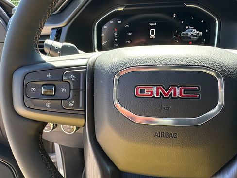 New 2026 GMC Sierra 1500 AT4 w/ AT4 Premium Package AWD/4WD image 26