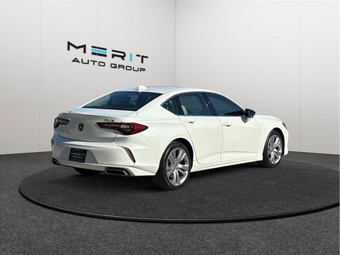 Used 2022 Acura TLX w/ Technology Package image 9