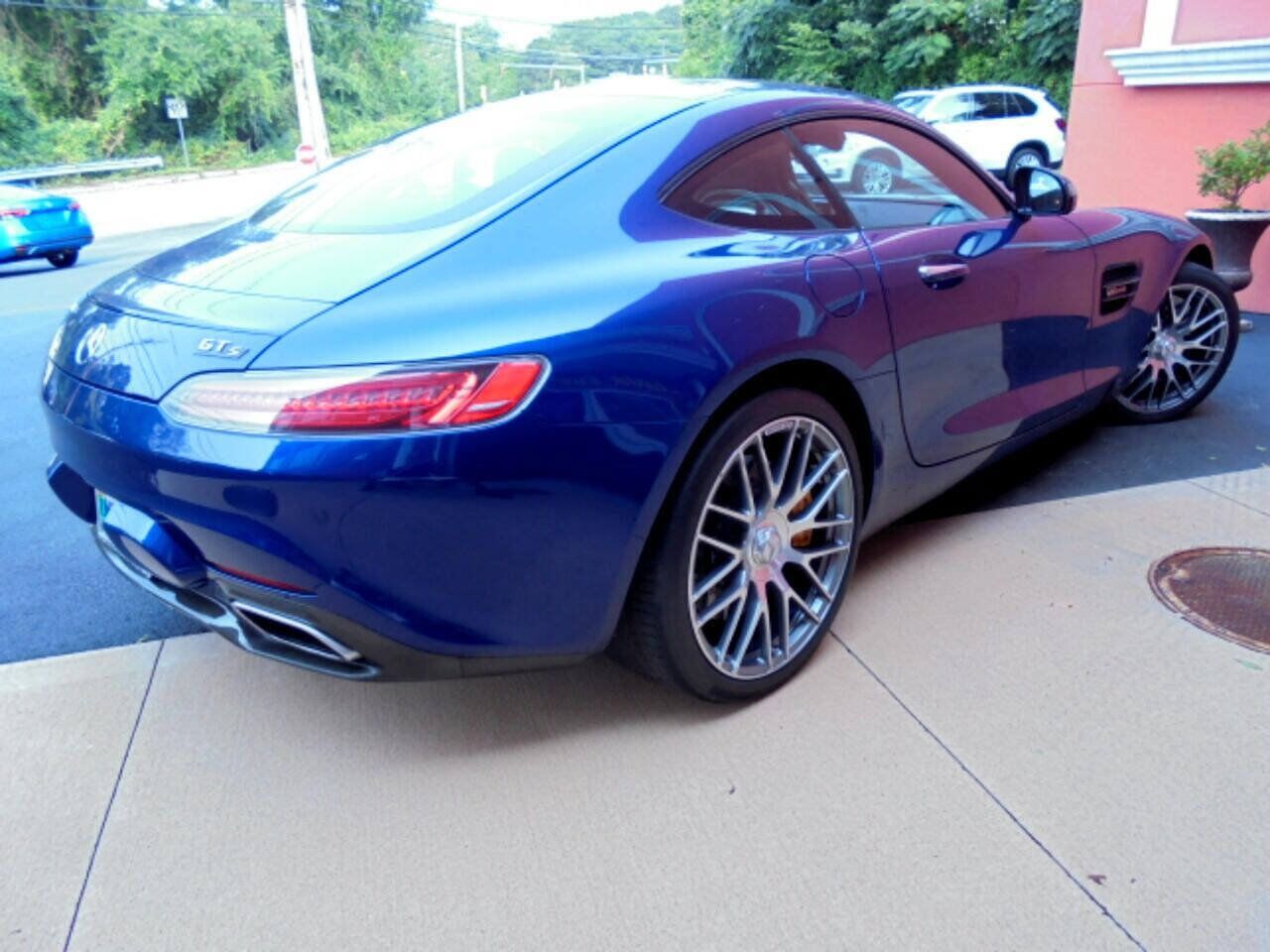 Used 2018 Mercedes-Benz AMG GT S image 25