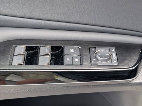 Certified 2025 Lexus ES 350 w/ Premium Package FWD image 19
