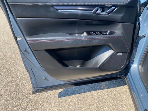 Used 2023 MAZDA CX-5 Carbon Edition image 11