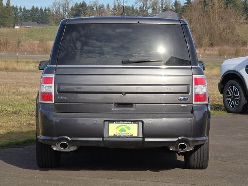 Used 2018 Ford Flex SEL w/ Equipment Group 202A image 5