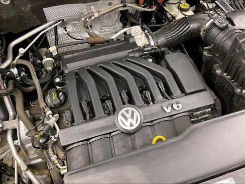 Used 2022 Volkswagen Atlas Cross Sport SE image 29