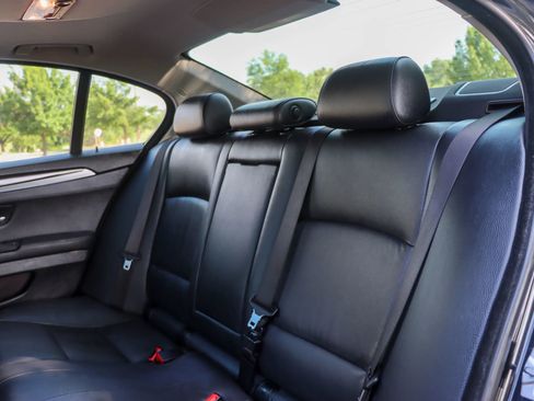 Used 2013 BMW 528i Sedan image 17