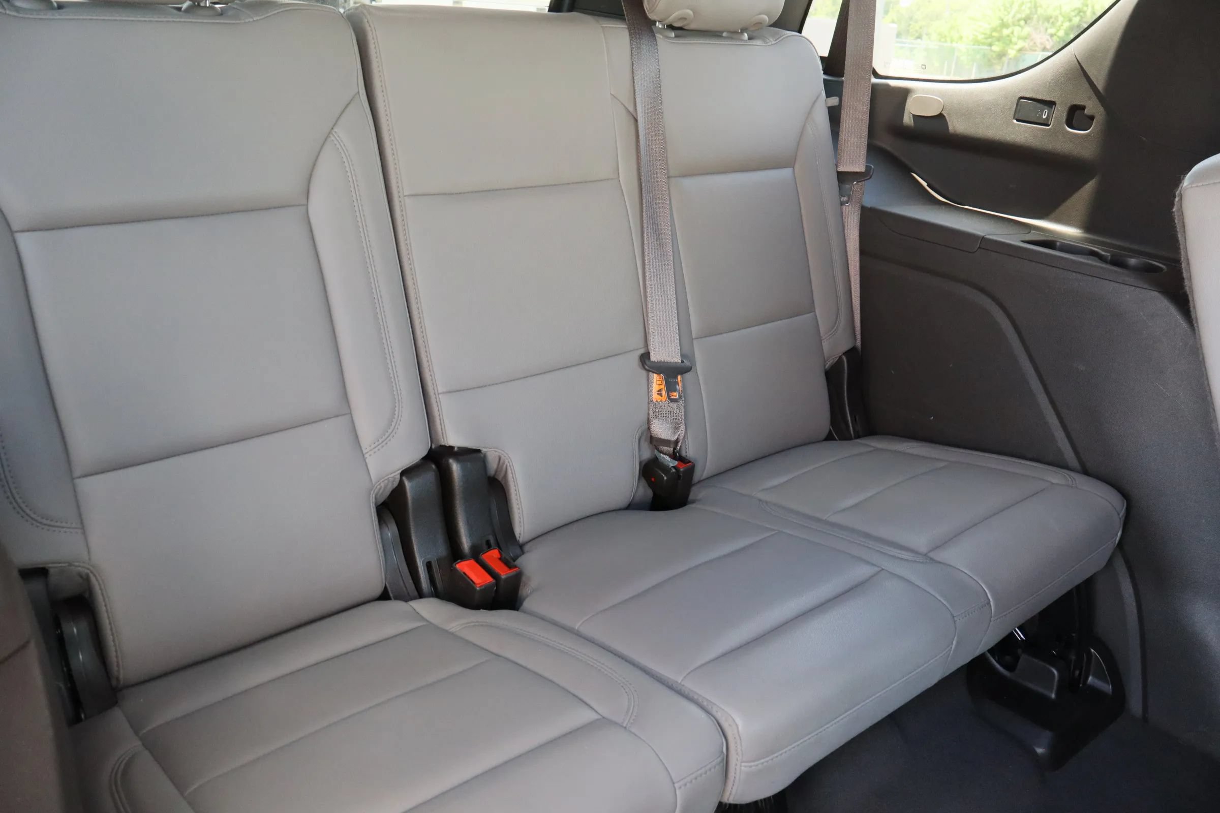 Used 2024 Chevrolet Tahoe LT RWD image 26