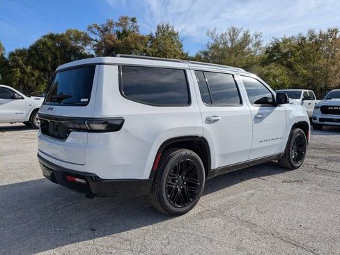New 2026 Jeep Grand Wagoneer Limited image 4