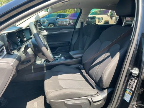 Used 2021 Kia K5 LXS FWD image 12