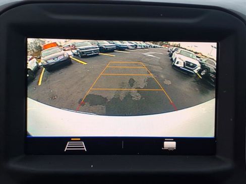 Used 2022 Chevrolet Silverado 1500 Custom image 30