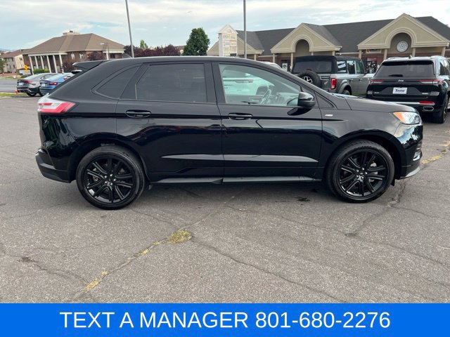 Used 2023 Ford Edge ST-Line w/ Class II Trailer Tow Package AWD/4WD image 6