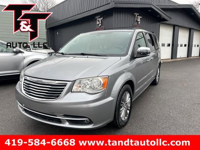 Used 2016 Chrysler Town & Country Touring-L