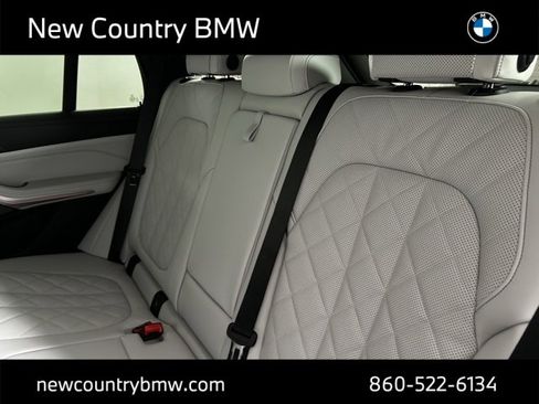 New 2026 BMW X5 xDrive40i w/ Premium Package image 27