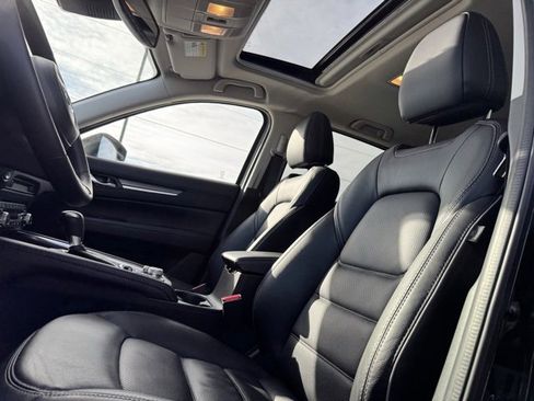 Used 2025 MAZDA CX-5 AWD 2.5 S w/ Premium Plus Pkg image 9