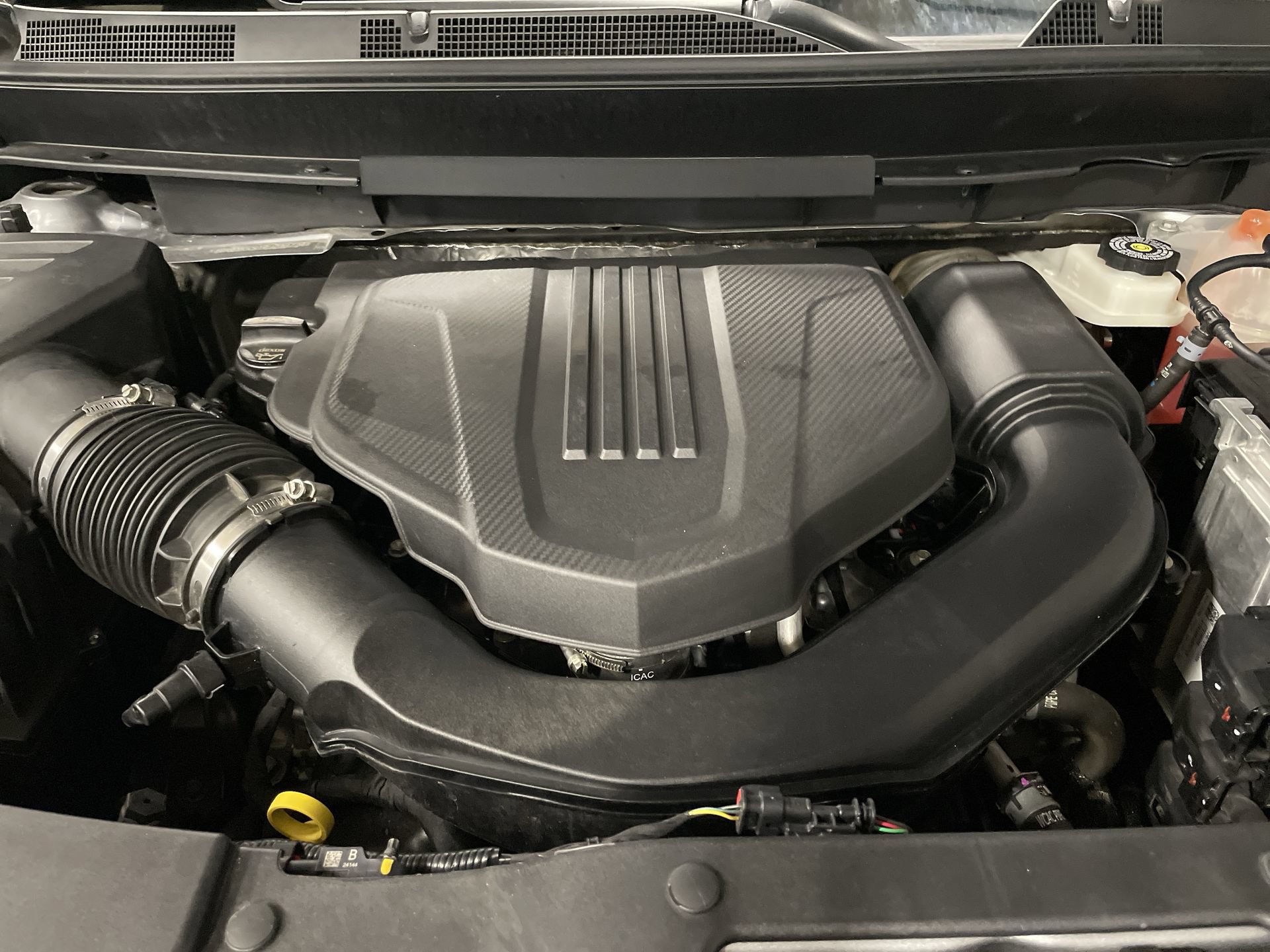 Used 2024 GMC Acadia Elevation w/ Luxury Package FWD image 29