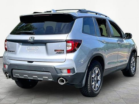 Used 2023 Honda Passport TrailSport image 6
