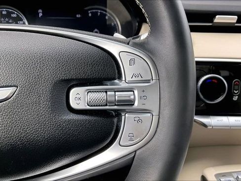 Certified 2025 Genesis GV70 2.5T Select w/ Select Package image 19