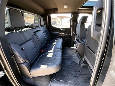 Used 2022 Chevrolet Silverado 1500 High Country w/ Technology Package image 19