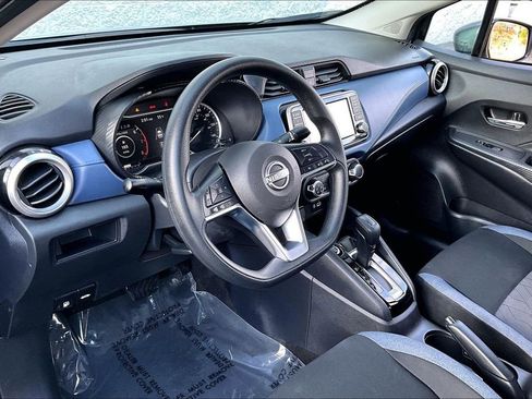 Certified 2025 Nissan Versa SV image 14