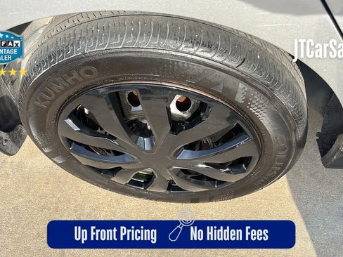 Used 2014 Nissan Sentra S FWD image 31