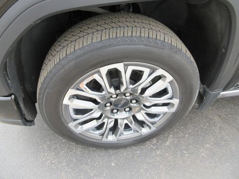 Certified 2023 GMC Sierra 1500 Denali Ultimate AWD/4WD image 15