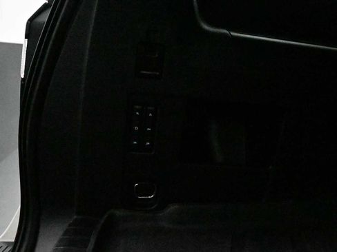 Used 2019 Ford Expedition Max Limited w/ Equipment Group 301A AWD/4WD image 26