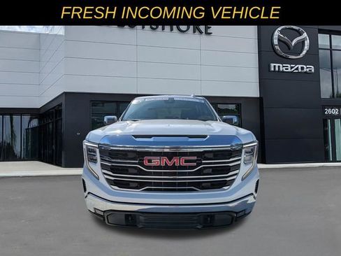 Used 2024 GMC Sierra 1500 SLT RWD image 8