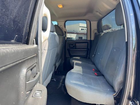 Used 2015 RAM 1500 ST w/ SXT Appearance Group AWD/4WD image 16