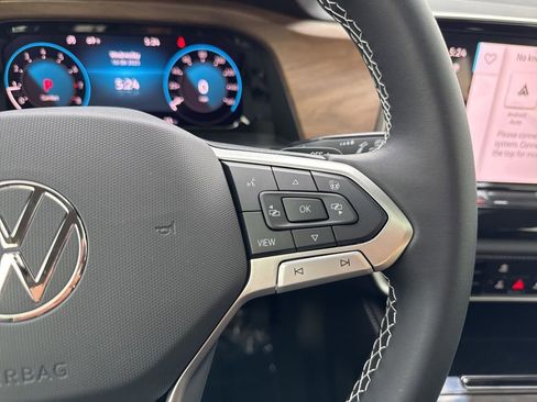 New 2026 Volkswagen Atlas SE image 36