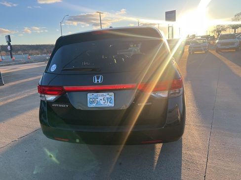 Used 2016 Honda Odyssey Touring Elite image 10