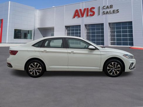 Used 2025 Volkswagen Jetta S FWD image 5